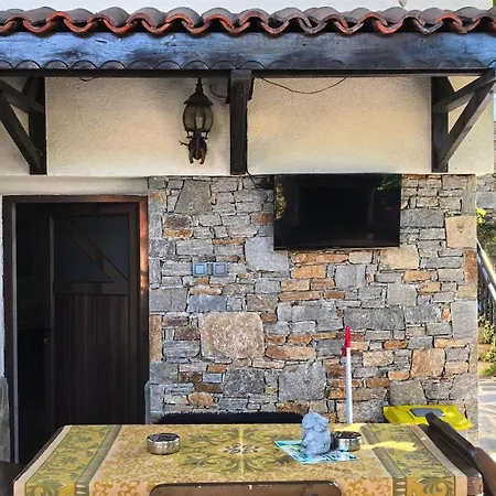 Apartman Gia Garmen