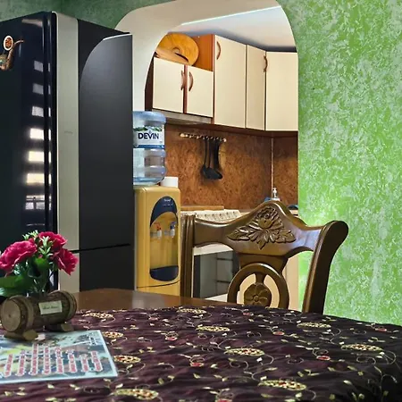 Apartman Gia *
