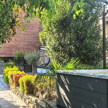 Apartman Gia Garmen